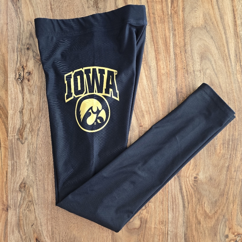 Vastitch Iowa Hawkeyes Leggings Size: XS